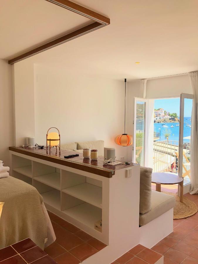 Beachfront Suite In Cadaques Center Extérieur photo