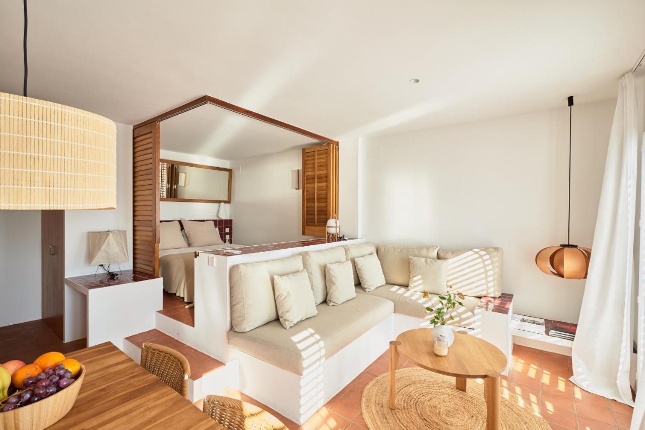Beachfront Suite In Cadaques Center Extérieur photo